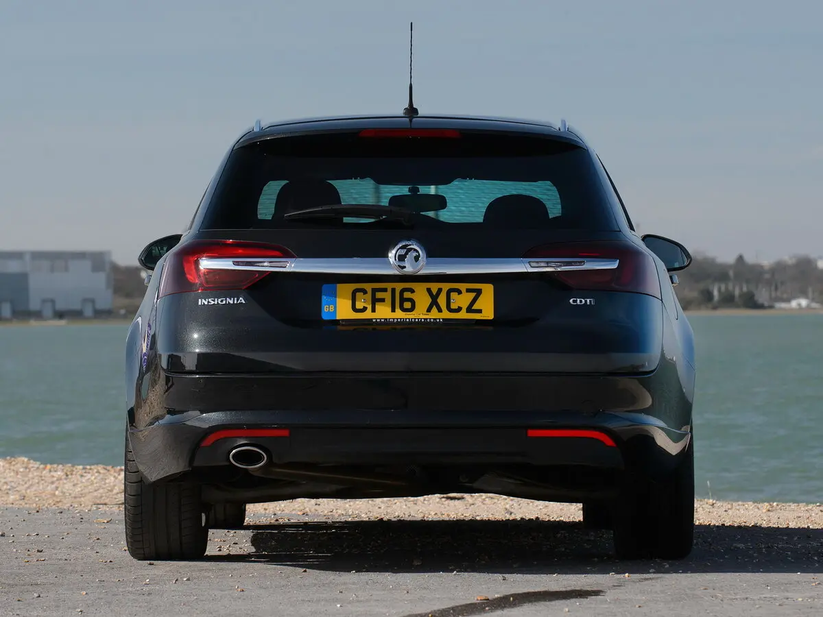 Vauxhall Insignia I Рестайлинг Универсал 5 дв. — 照片 4