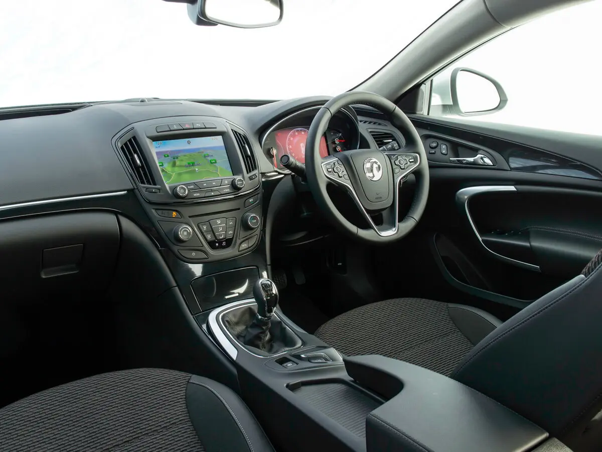 Vauxhall Insignia I Рестайлинг Универсал 5 дв. — 照片 7