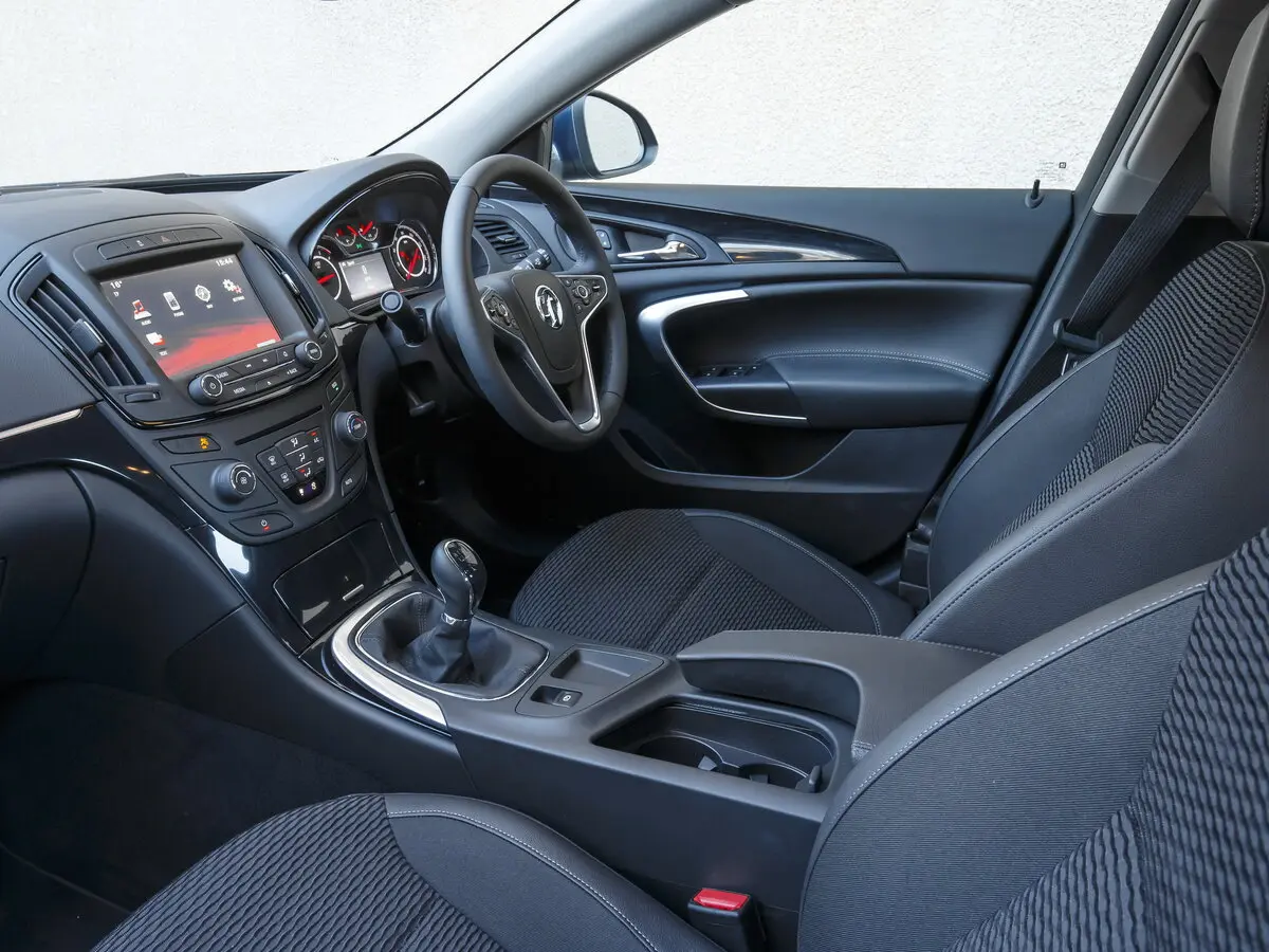 Vauxhall Insignia I Рестайлинг Лифтбек — сүрөт 7