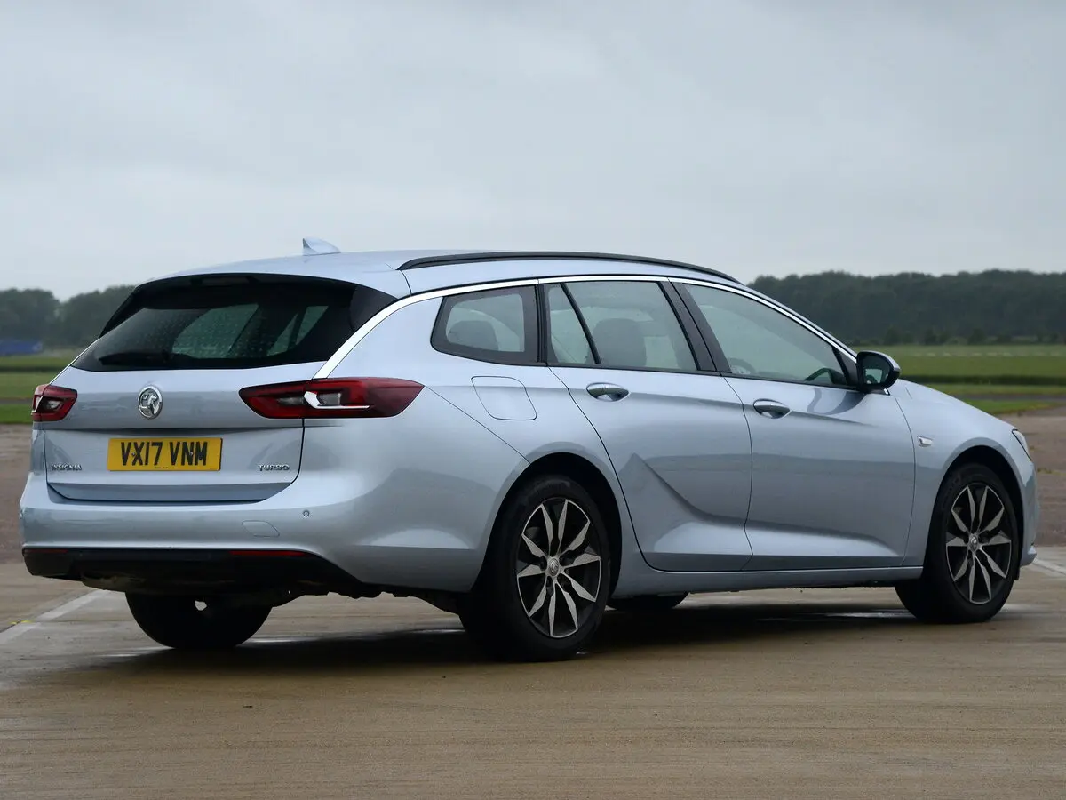 Vauxhall Insignia II Универсал 5 дв. — 照片 3