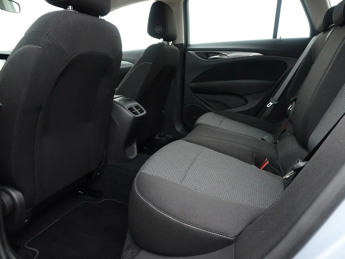 Vauxhall Insignia II Универсал 5 дв. — 照片 5