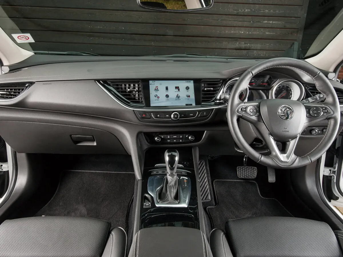 Vauxhall Insignia II Универсал 5 дв. Country Tourer — 照片 6