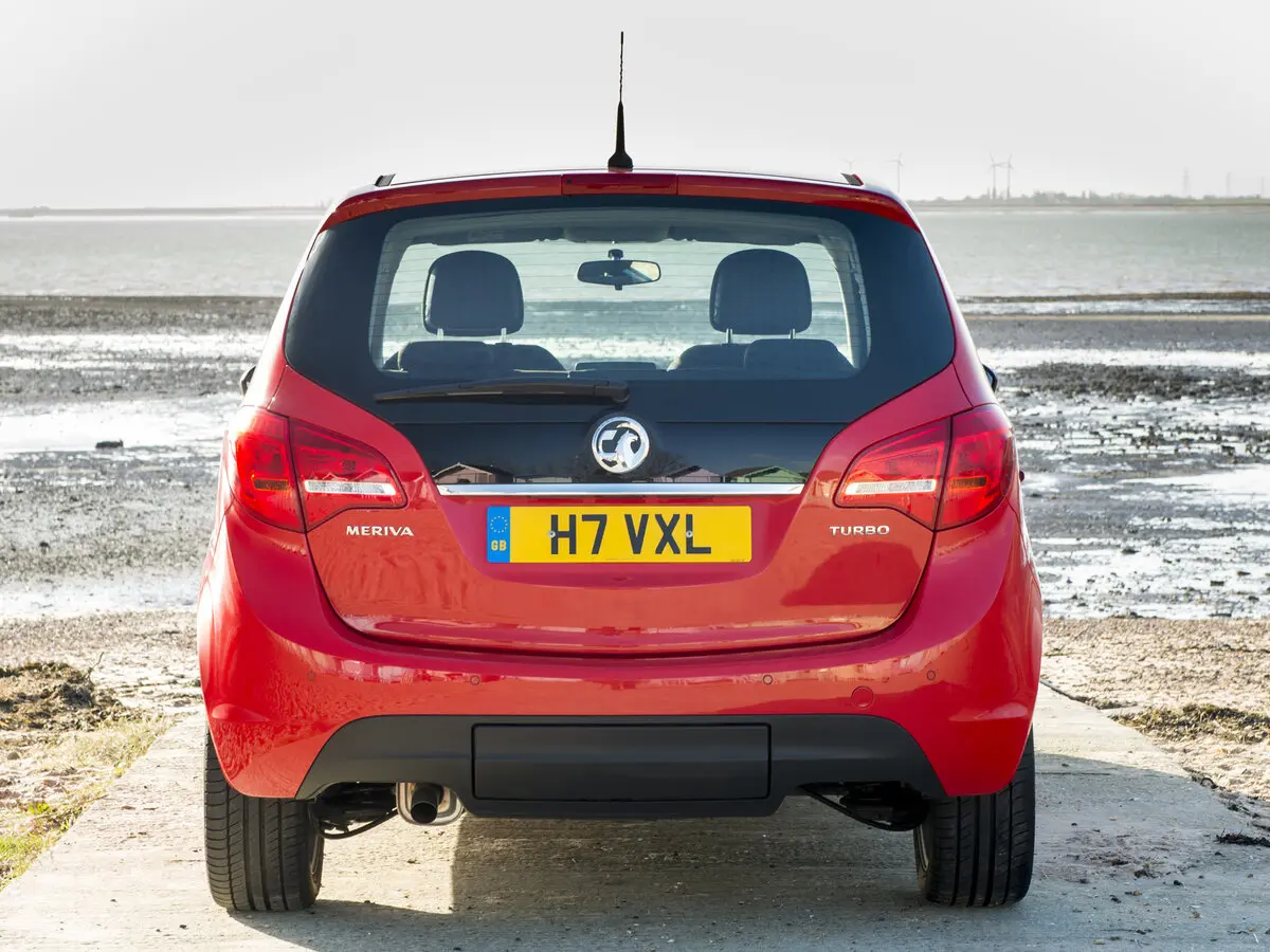 Vauxhall Meriva B Рестайлинг Компактвэн — 照片 4