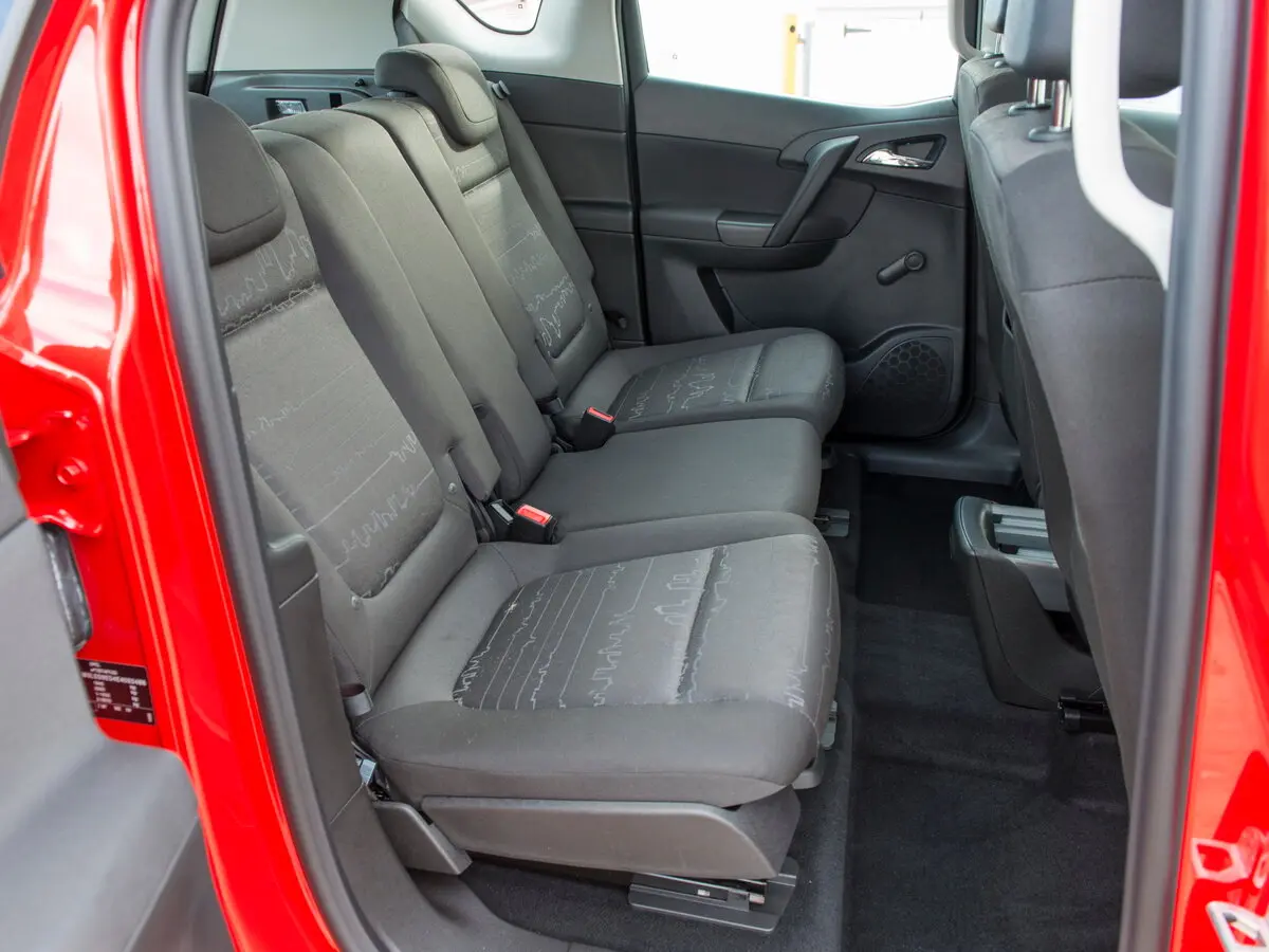 Vauxhall Meriva B Рестайлинг Компактвэн — 照片 7
