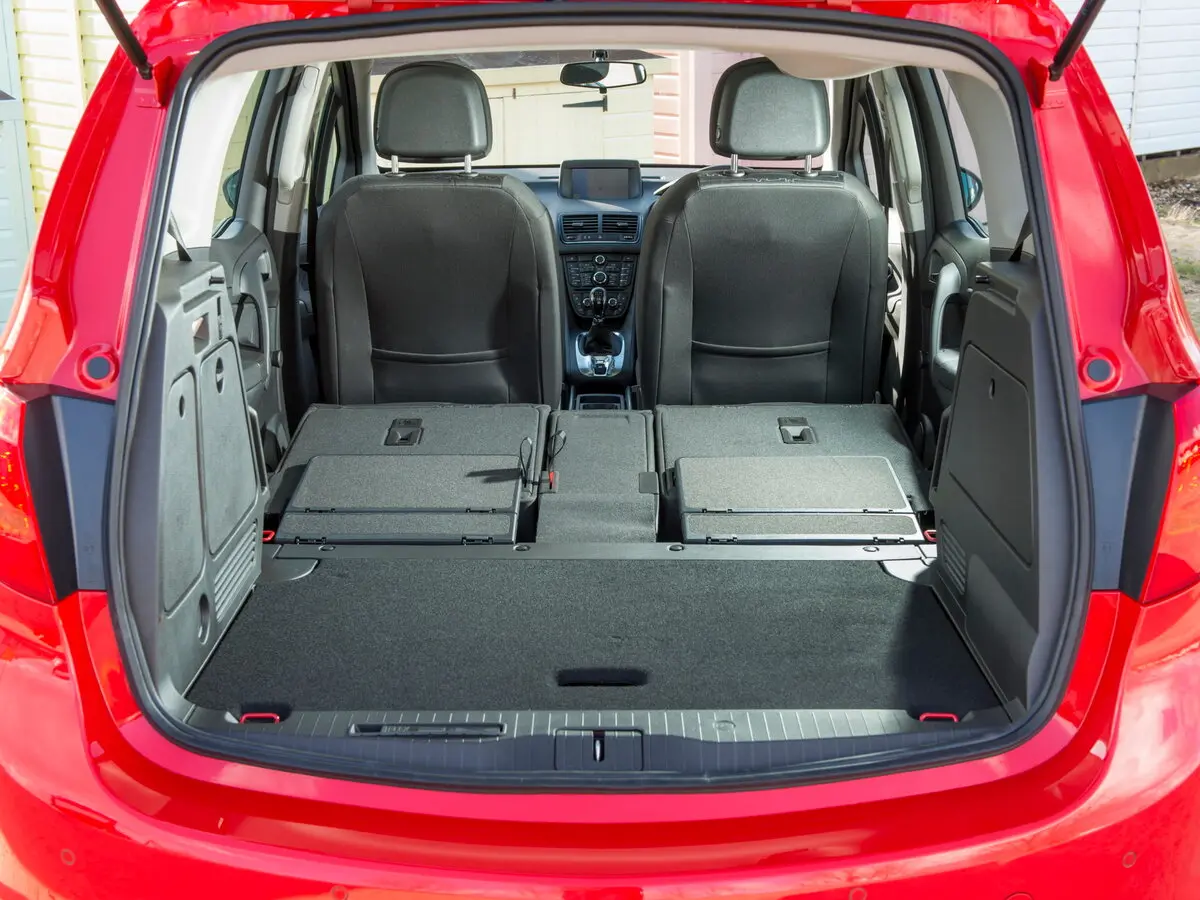 Vauxhall Meriva B Рестайлинг Компактвэн — 照片 8