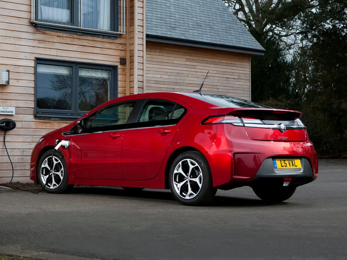 Vauxhall Ampera I Хэтчбек 5 дв. — photo 5