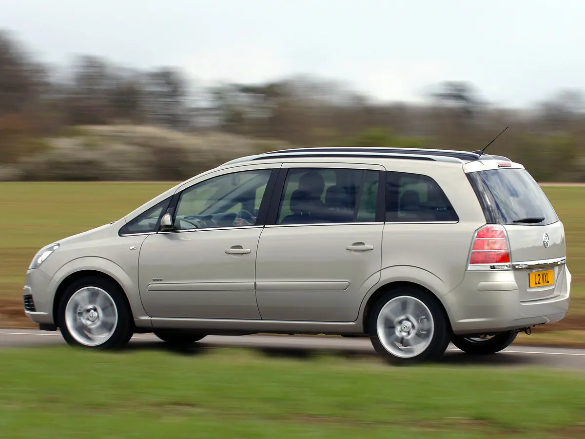 Vauxhall Zafira B Компактвэн — 照片 2