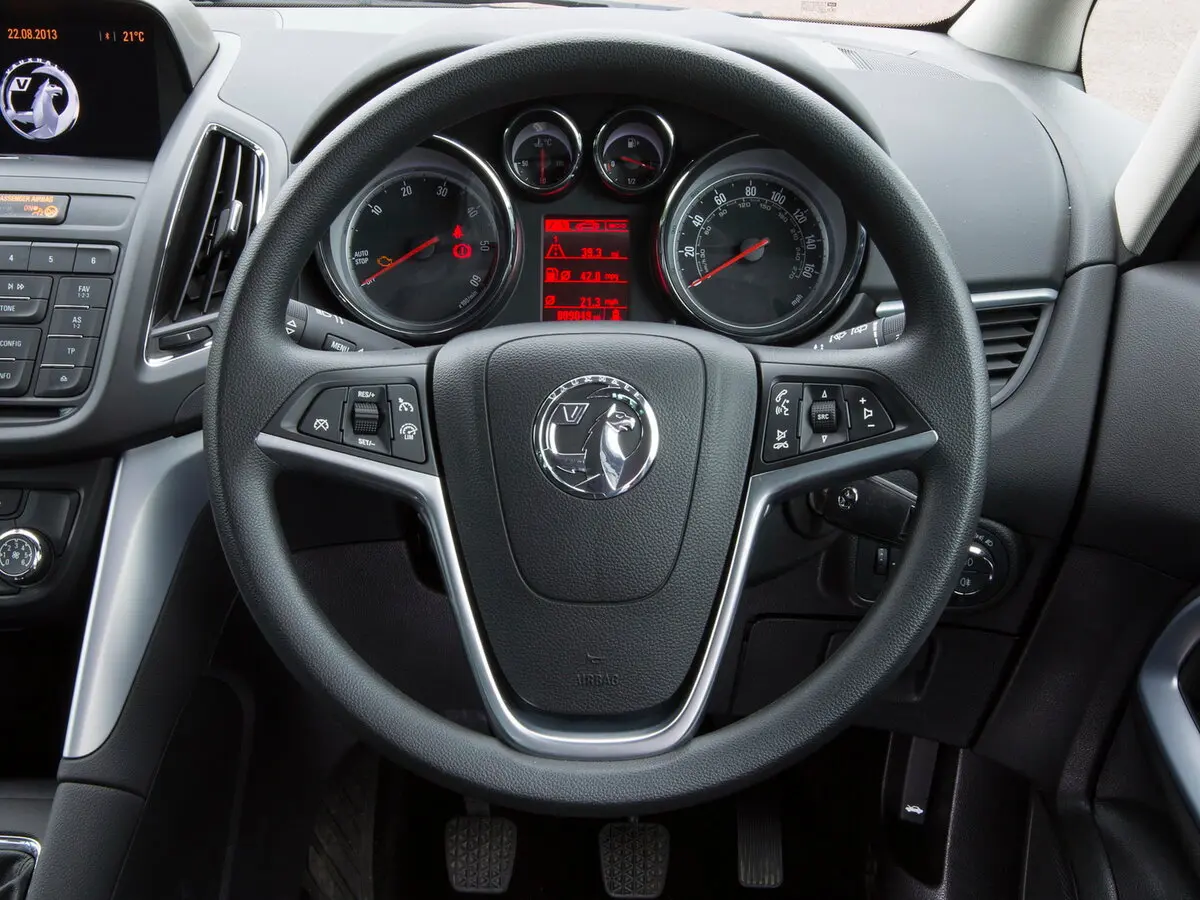 Vauxhall Zafira C Компактвэн — сүрөт 7