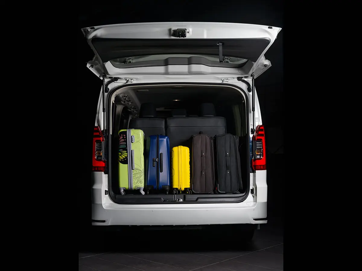 Toyota HiAce H300 Минивэн — сүрөт 7