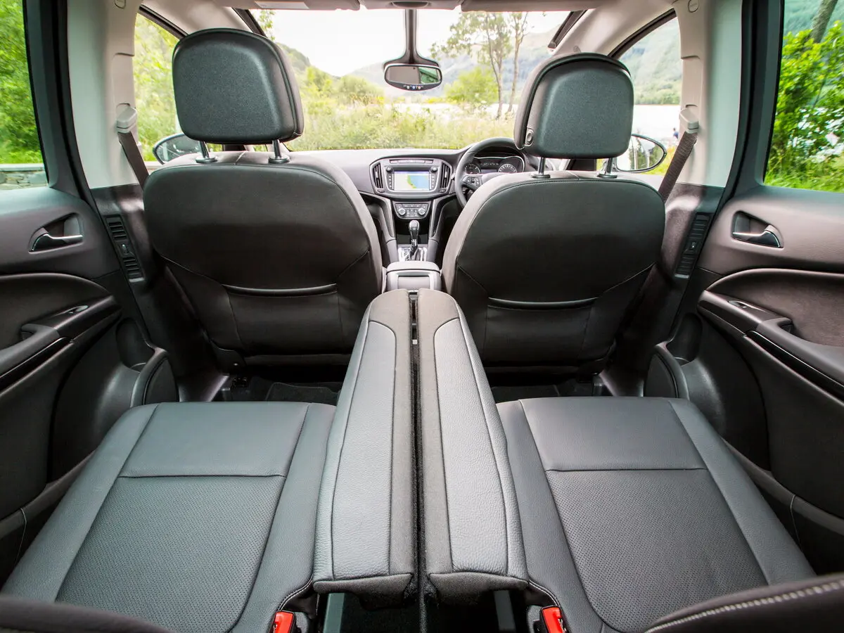 Vauxhall Zafira C Рестайлинг Минивэн — сүрөт 7
