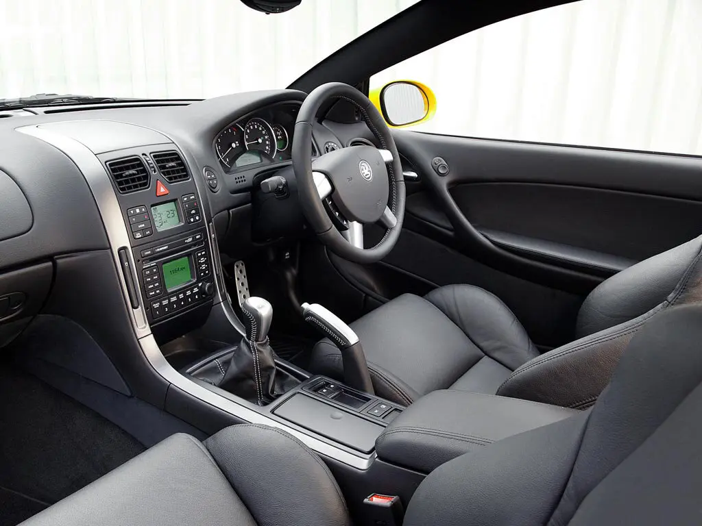 Vauxhall Monaro 2001 – 2007 Купе — photo 5