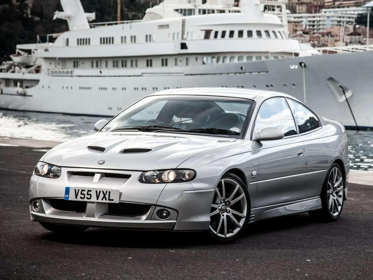Vauxhall Monaro 2001 – 2007 Купе VXR