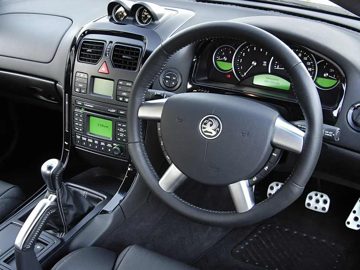 Vauxhall Monaro 2001 – 2007 Купе VXR — сүрөт 5
