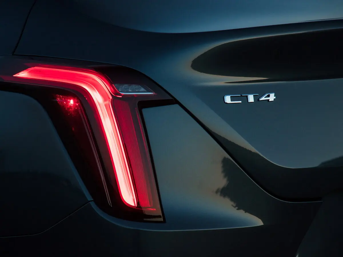 Cadillac CT4 I Седан — photo 13