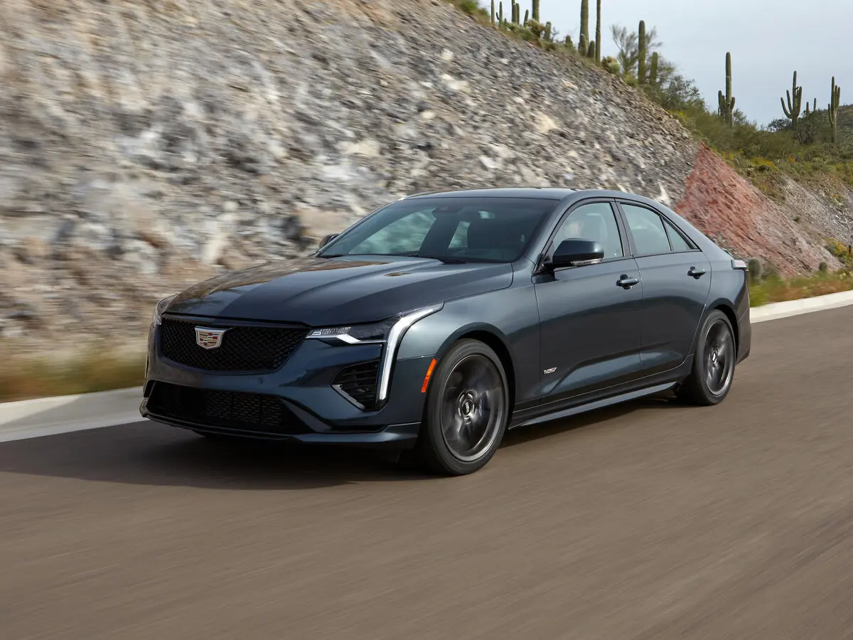 Cadillac CT4-V I