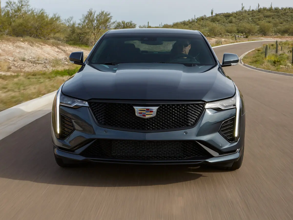 Cadillac CT4-V I Седан — сүрөт 3