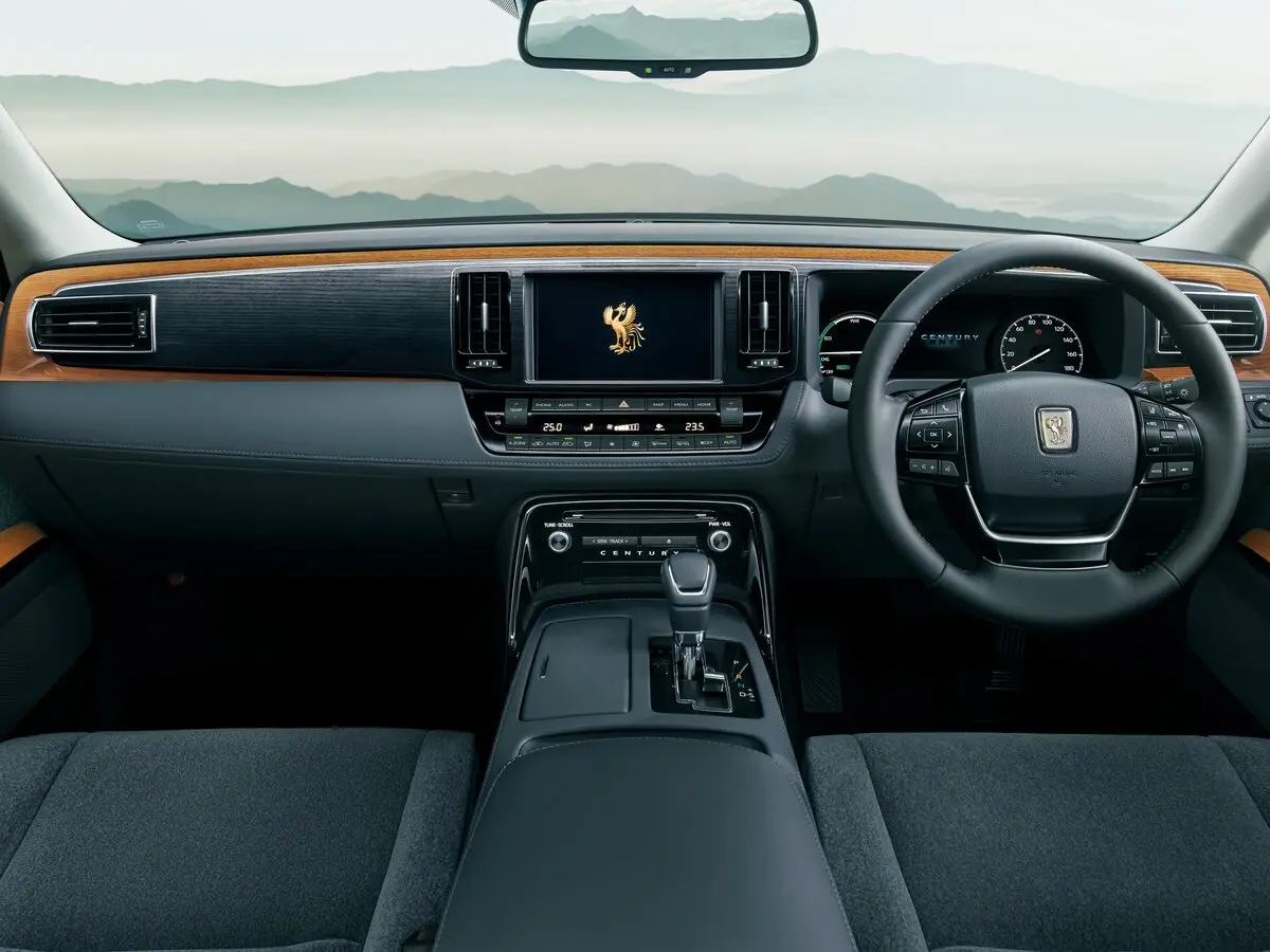 Toyota Century III (G60) Седан — фото 5