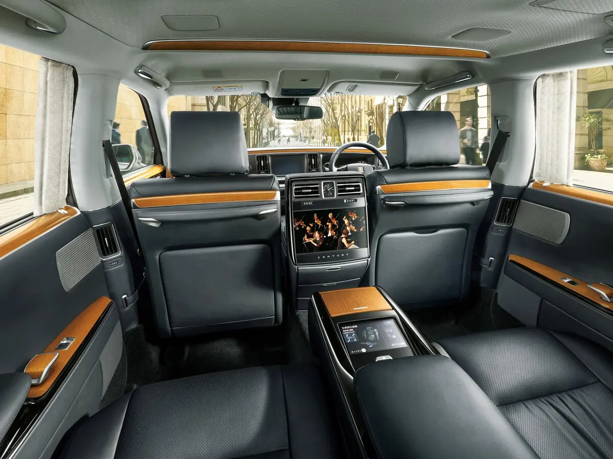 Toyota Century III (G60) Седан — фото 12