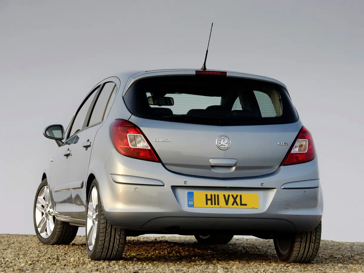 Vauxhall Corsa D Хэтчбек 5 дв. — photo 4