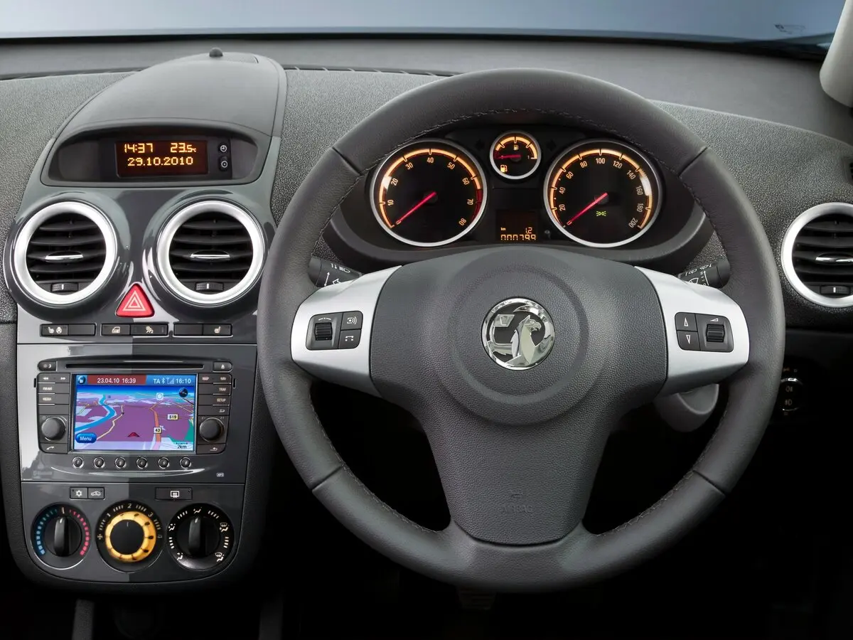 Vauxhall Corsa D Рестайлинг Хэтчбек 3 дв. — photo 3