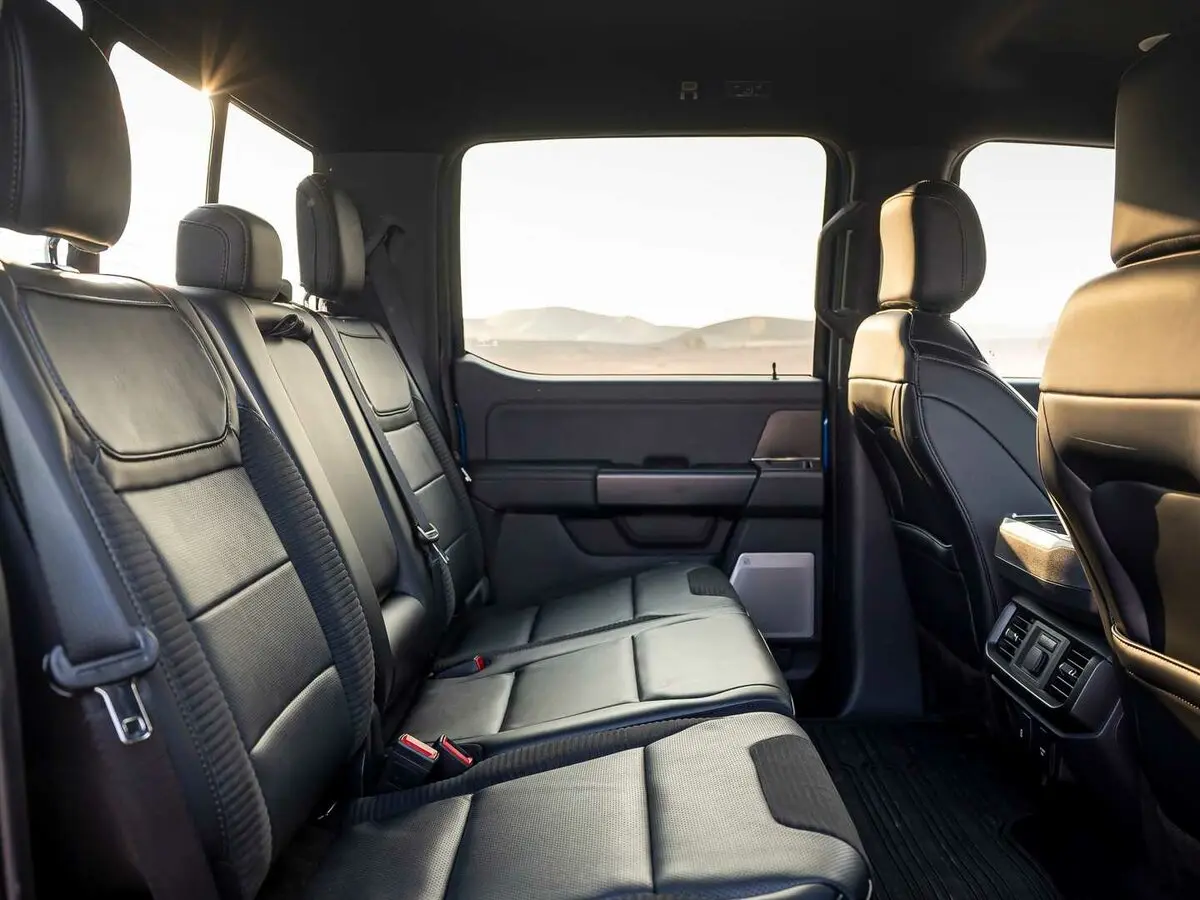 Ford F-150 XIII Рестайлинг Пикап Двойная кабина Raptor SuperCrew — фото 11