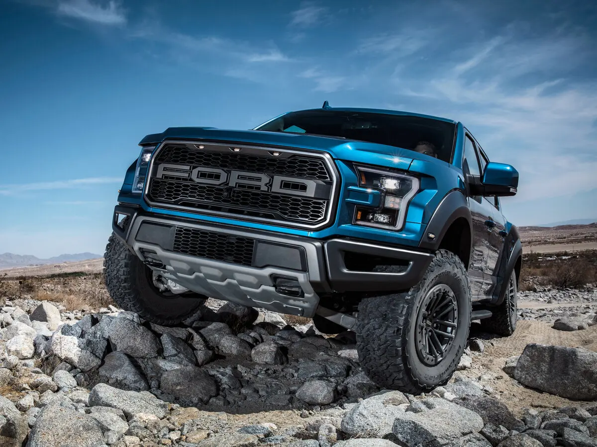 Ford F-150 XIII Рестайлинг Пикап Двойная кабина Raptor SuperCrew — фото 17