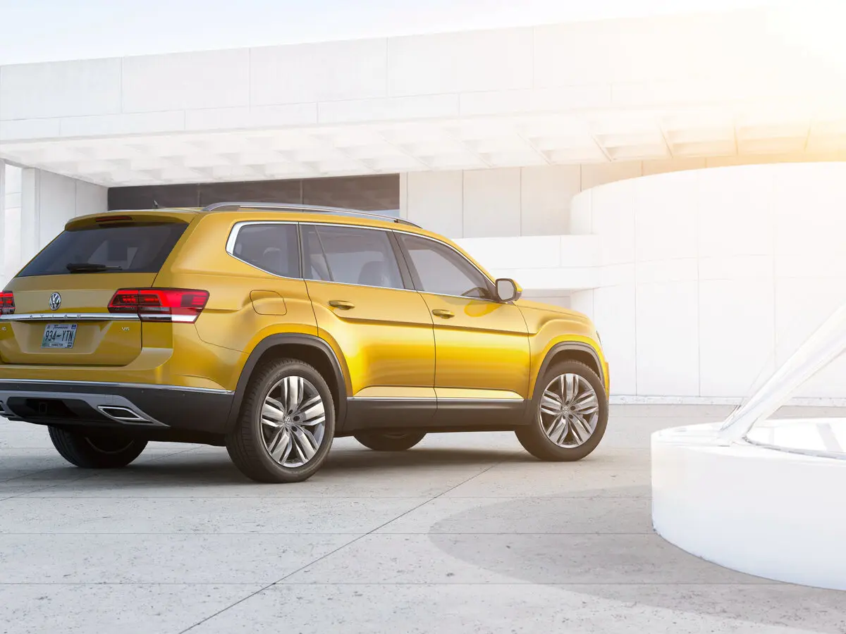 Volkswagen Atlas I Внедорожник 5 дв. — 照片 5