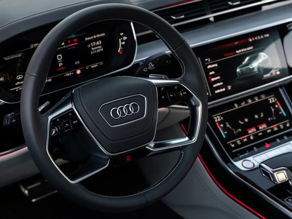 Audi S8 IV (D5) Седан — 照片 9