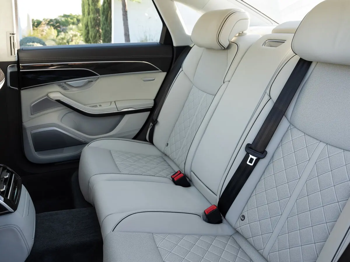 Audi S8 IV (D5) Седан — 照片 11
