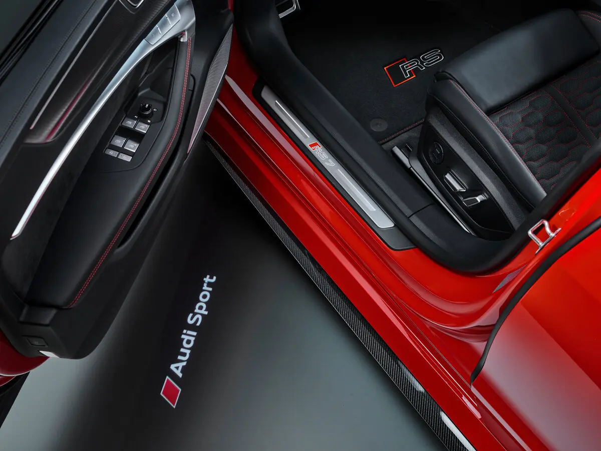 Audi RS 7 II (4K) Лифтбек — сүрөт 16