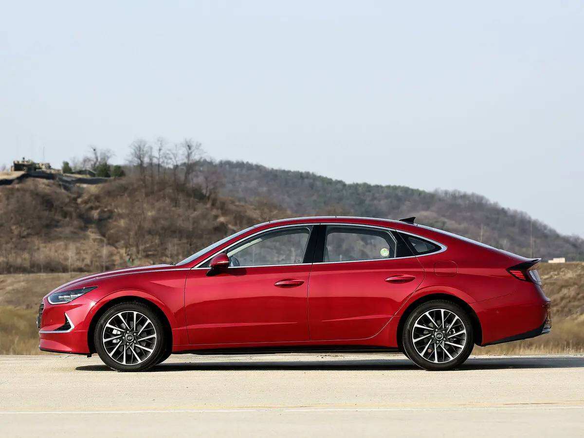 Hyundai Sonata VIII (DN8) Седан — фото 2