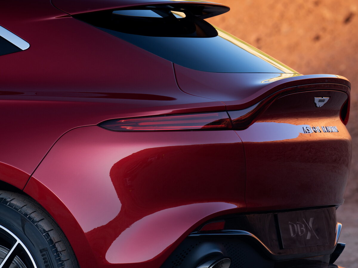 Aston Martin DBX I Внедорожник 5 дв. — фото 13