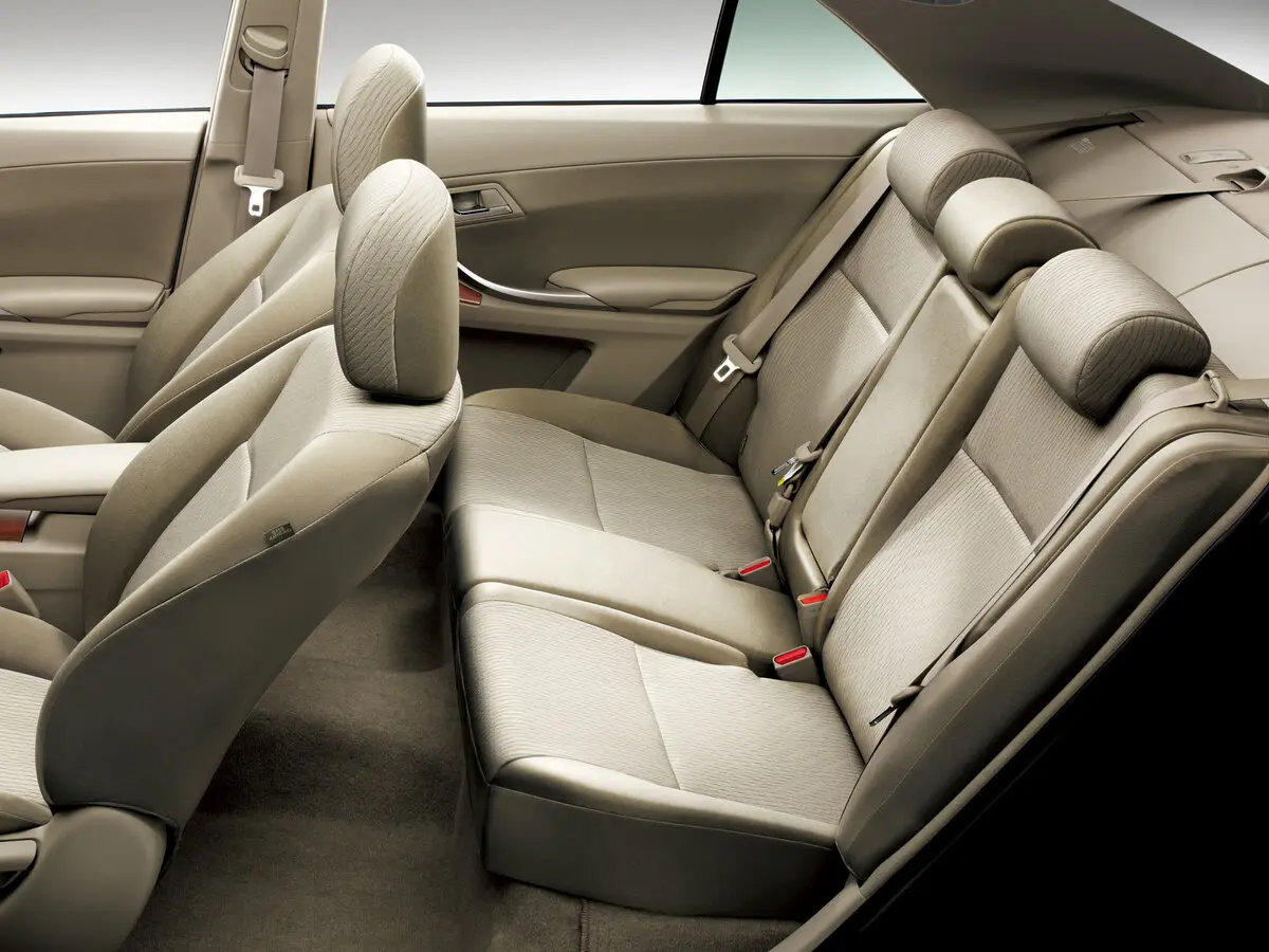 Toyota Premio II (T26) Рестайлинг Седан — сүрөт 5