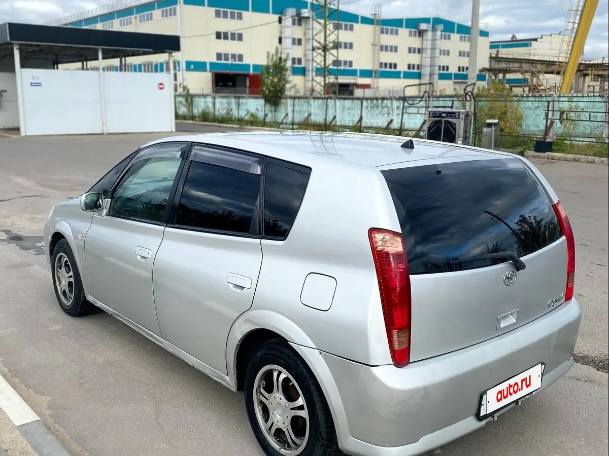 Toyota Opa I Рестайлинг Универсал 5 дв. — фото 5