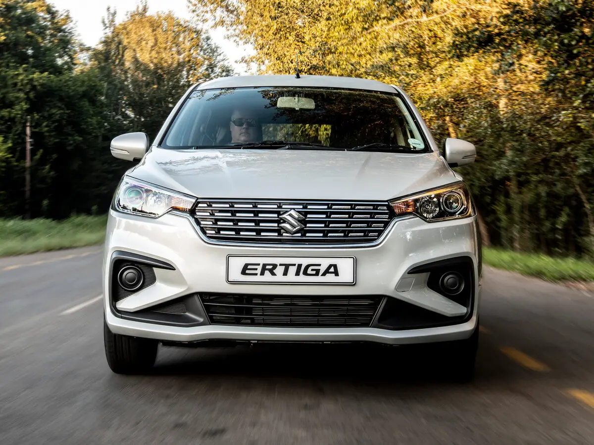 Suzuki Ertiga II Компактвэн — сүрөт 3