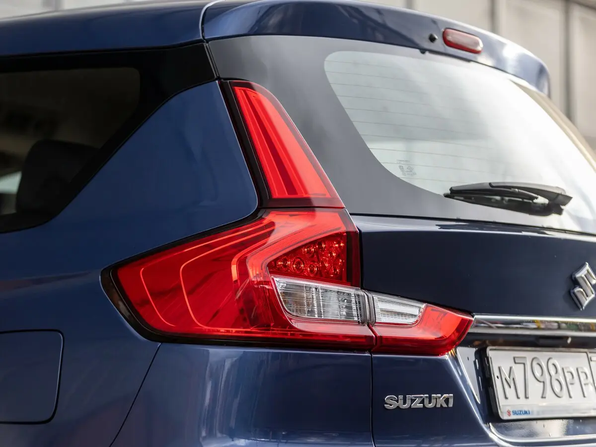 Suzuki Ertiga II Компактвэн — сүрөт 29