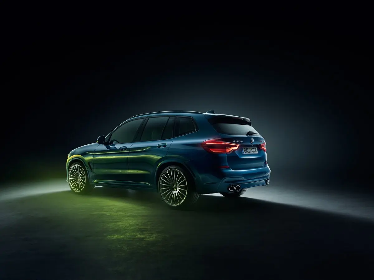 Alpina XD3 G01 Внедорожник 5 дв. — photo 4