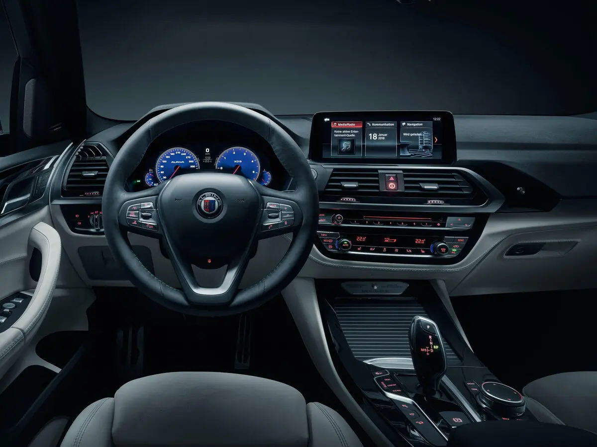 Alpina XD3 G01 Внедорожник 5 дв. — photo 5