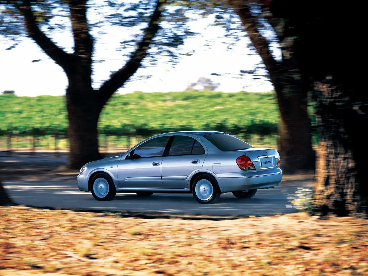 Nissan Sunny N16 Седан Asian Market — сүрөт 2