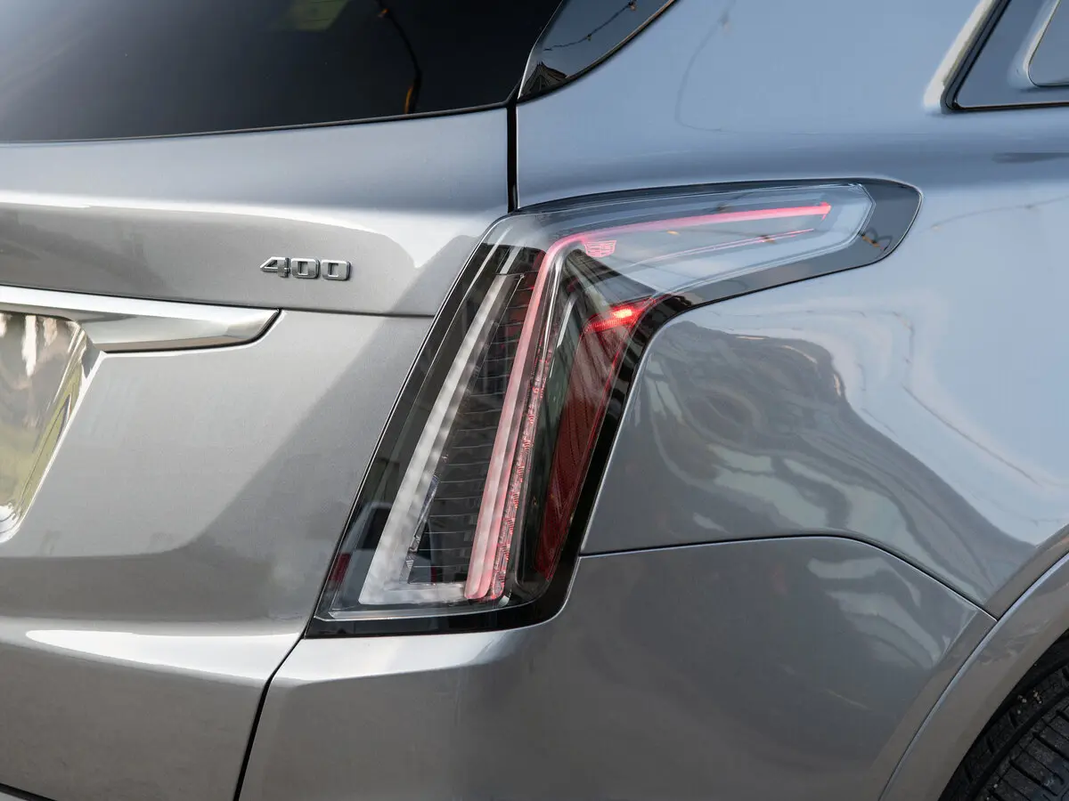 Cadillac XT5 I Рестайлинг Внедорожник 5 дв. — сүрөт 10
