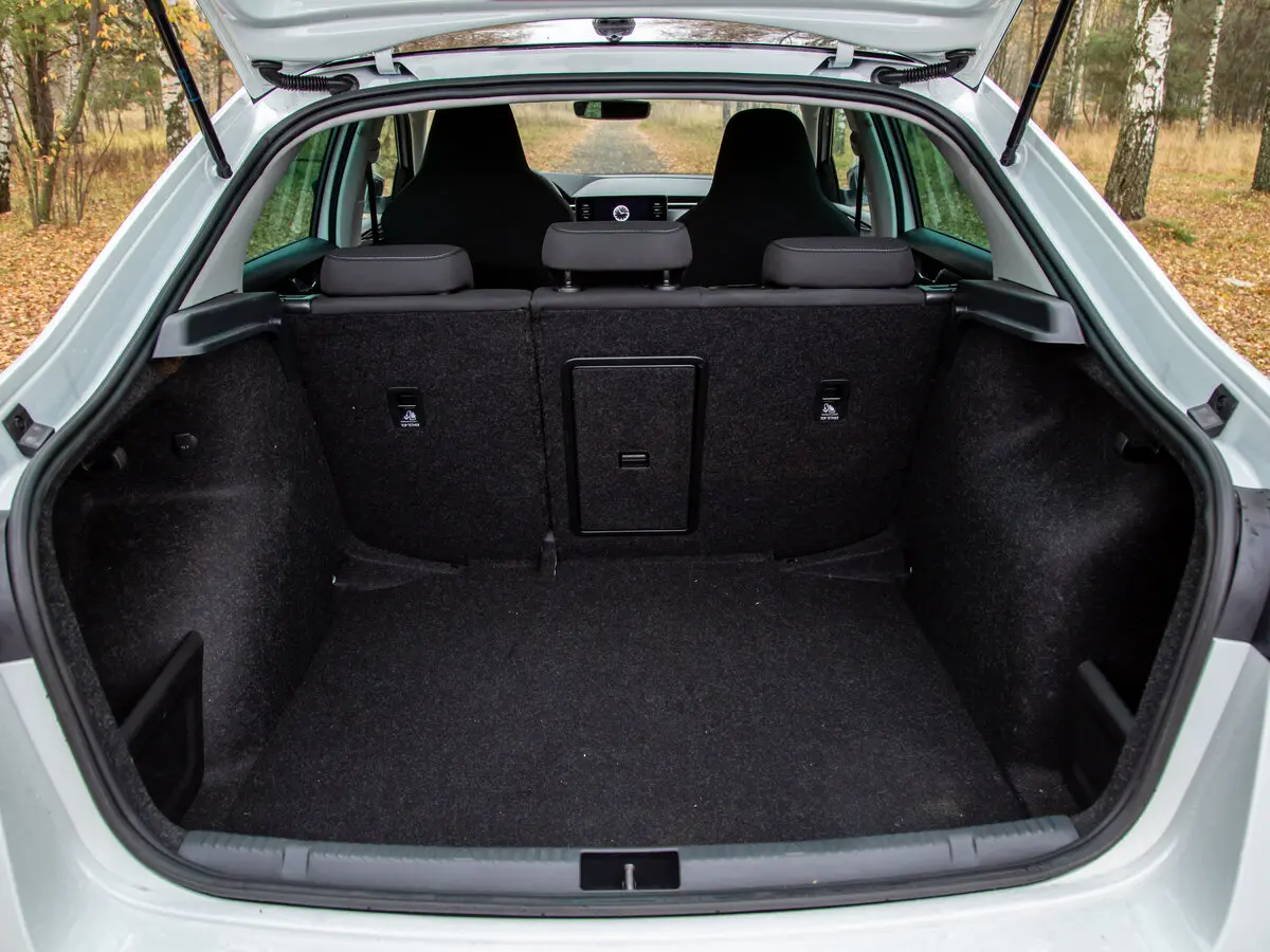 Skoda Rapid II Лифтбек — фото 31