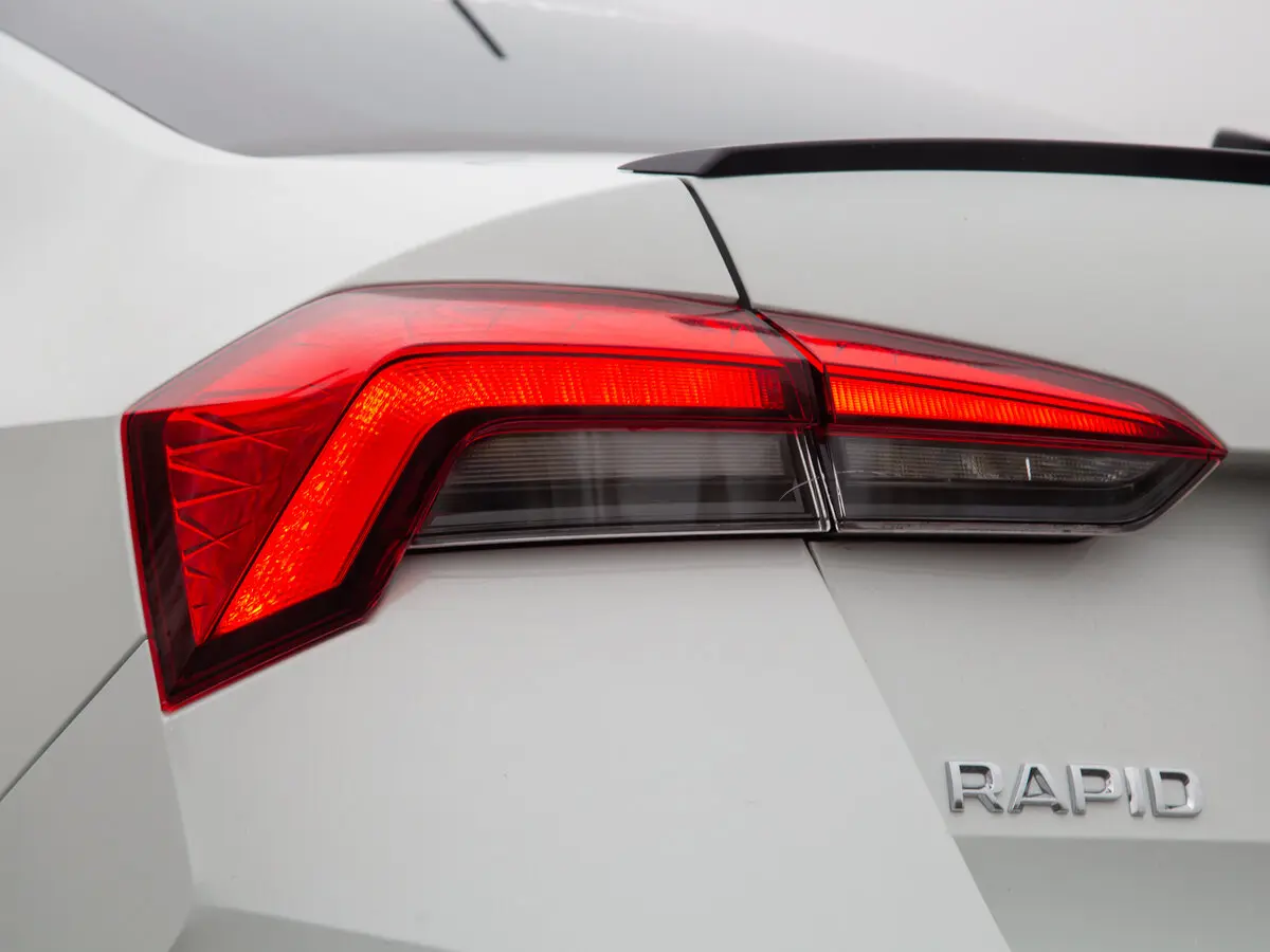 Skoda Rapid II Лифтбек — фото 34