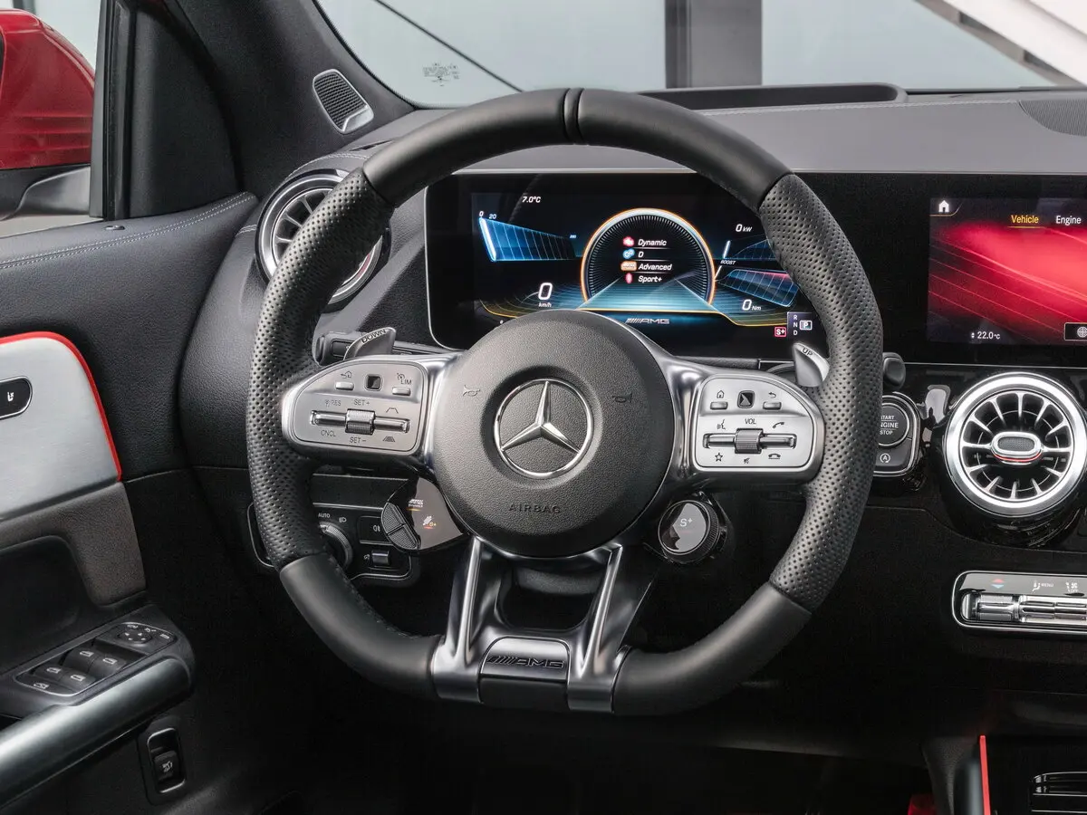 Mercedes-Benz GLA AMG II (H247) Внедорожник 5 дв. — сүрөт 9