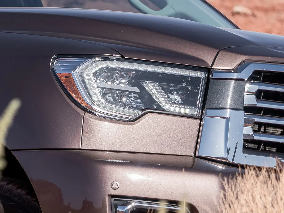 Toyota Sequoia II Рестайлинг Внедорожник 5 дв. — фото 13