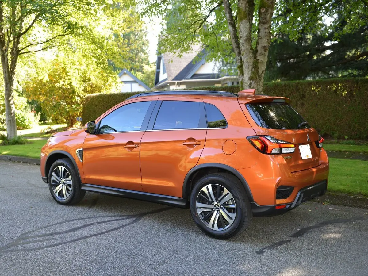 Mitsubishi RVR III Рестайлинг 3 Внедорожник 5 дв. — сүрөт 2