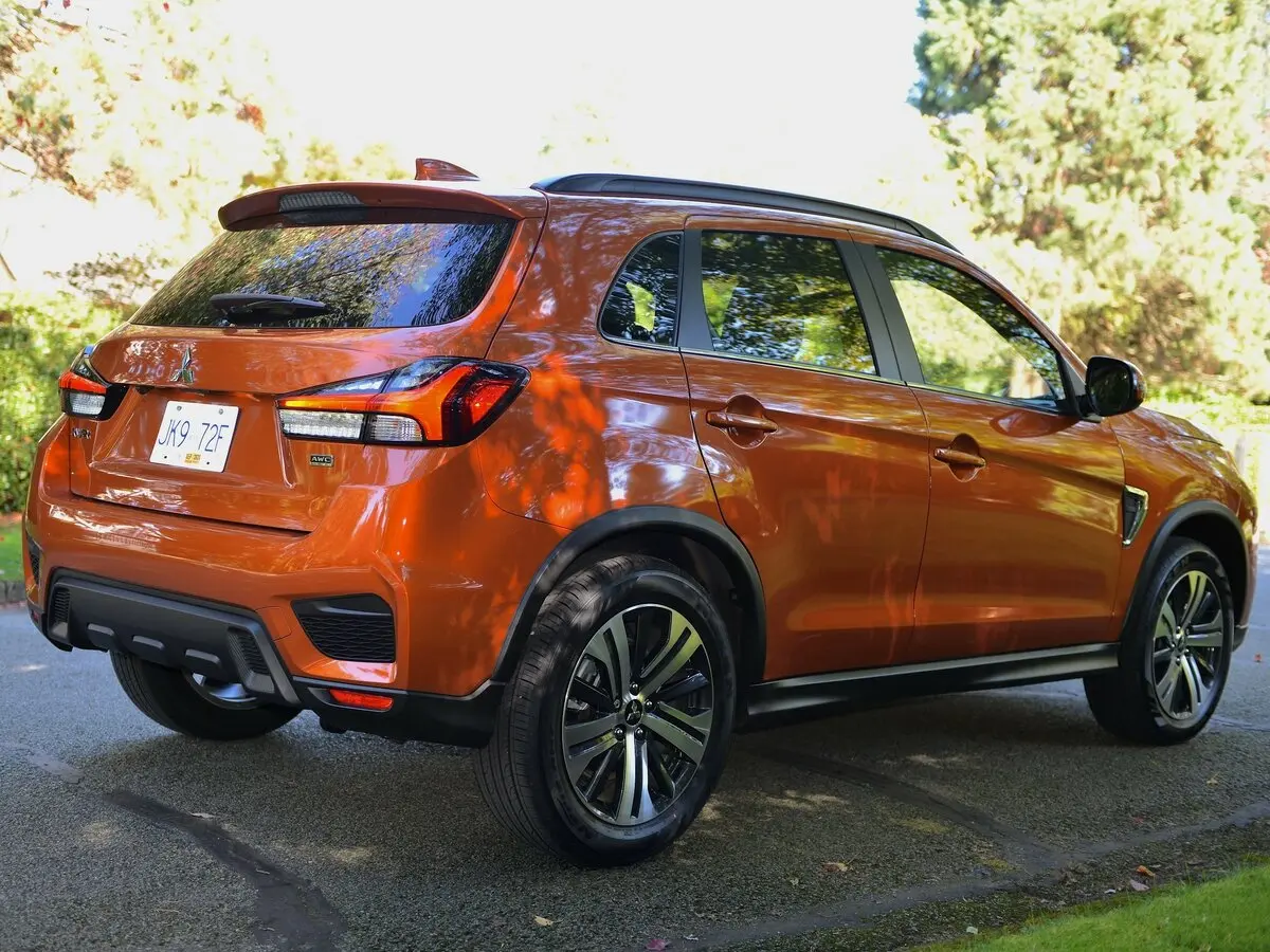 Mitsubishi RVR III Рестайлинг 3 Внедорожник 5 дв. — сүрөт 4