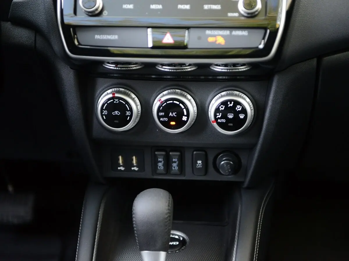 Mitsubishi RVR III Рестайлинг 3 Внедорожник 5 дв. — сүрөт 11