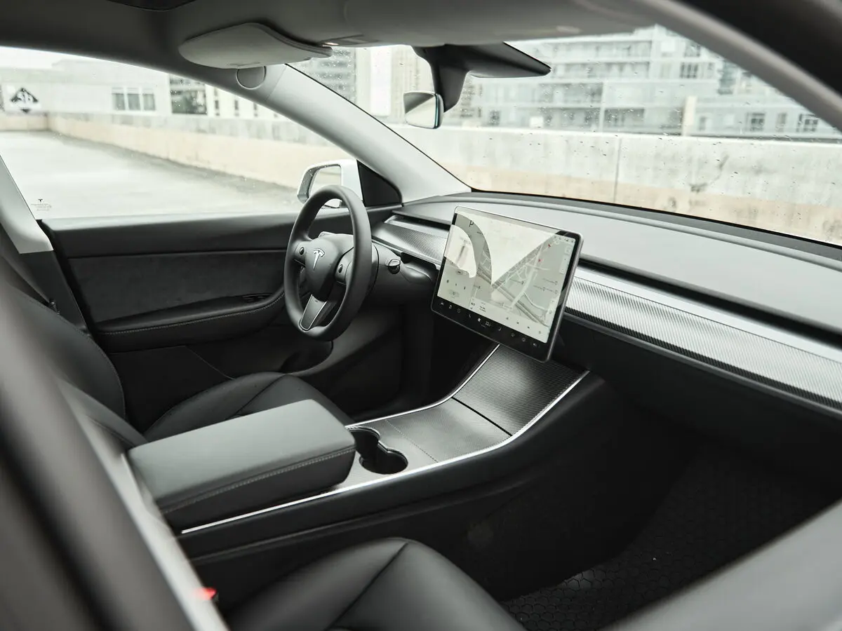Tesla Model Y I Внедорожник 5 дв. — фото 7