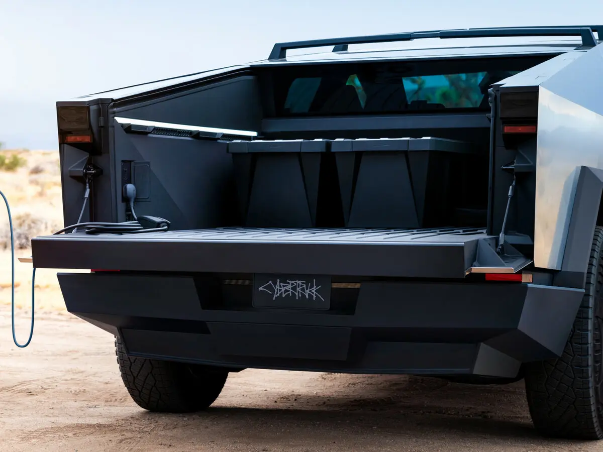 Tesla Cybertruck 2023 – н.в. Пикап Двойная кабина — сүрөт 7
