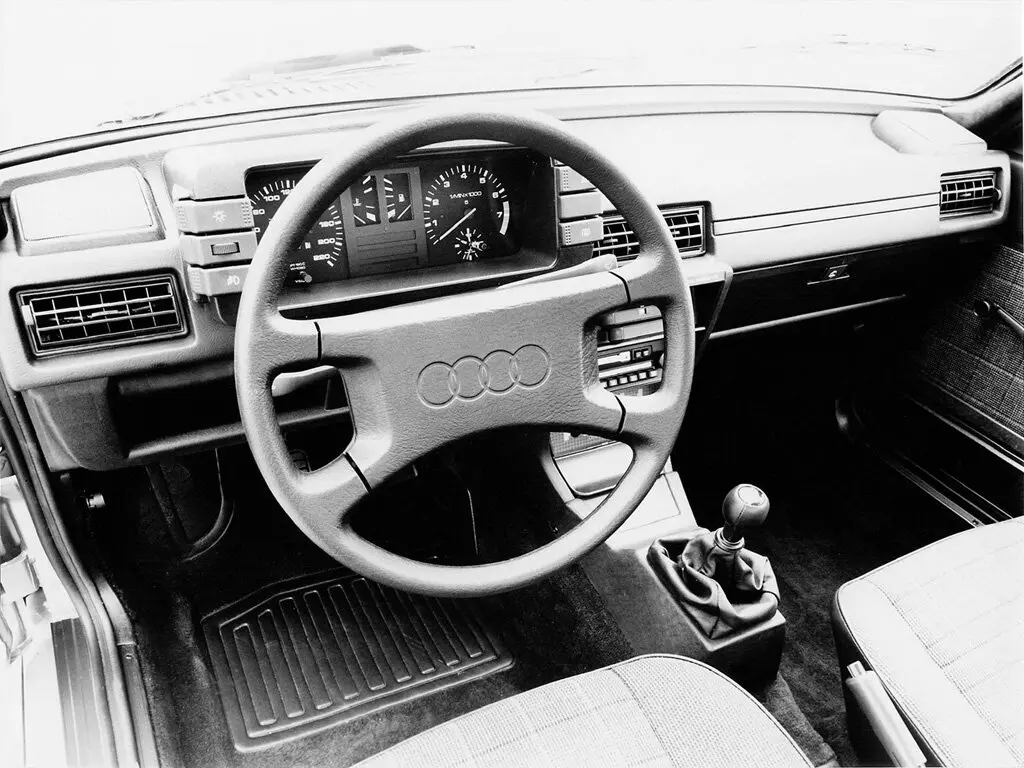 Audi 80 III (B2) Седан 2 дв. — сүрөт 4